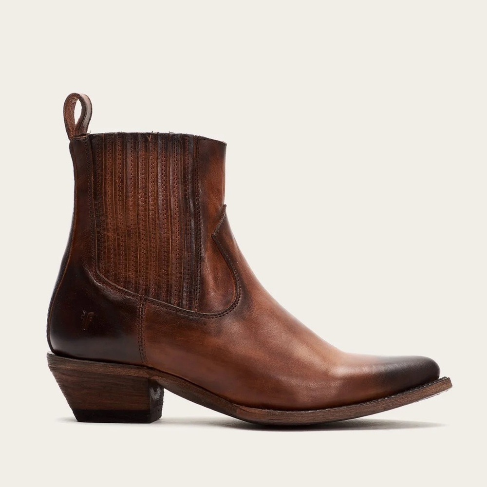 ***SOLD****Frye Cognac Sacha Chelsea Boots